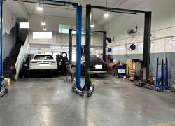 Premier @ Kaki Bukit (D14), Factory #467284141